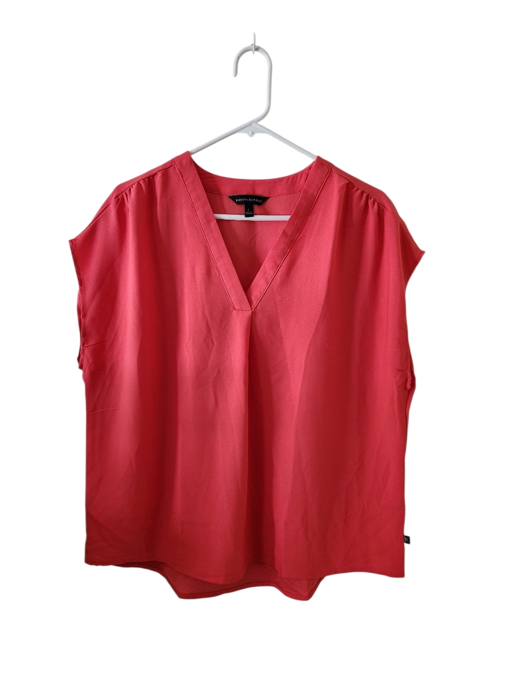 Banana Republic Coral Pink Cap Sleeve Blouse